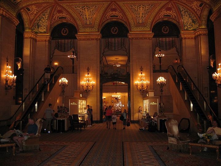 Favorite Destinations/Chicago, Illinois/25 Palmer house hilton